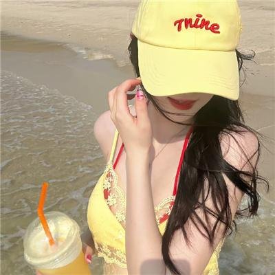 白莲花度假村第一季